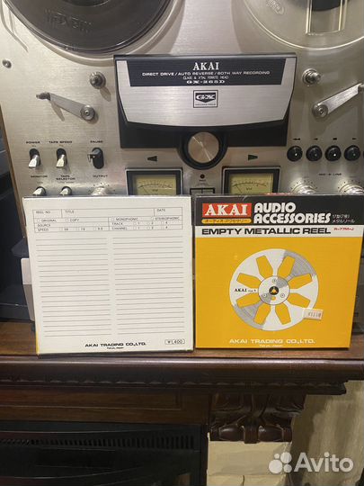 Катушки бобины новые Akai 18