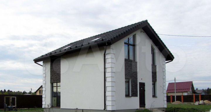 Коттедж 140 м² на участке 5 сот.