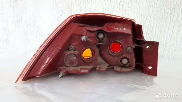 Фонарь задний правый Mitsubishi Lancer CY2A 4A91