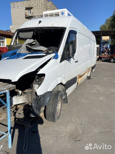 Кузовные детали Mercedes Sprinter 906