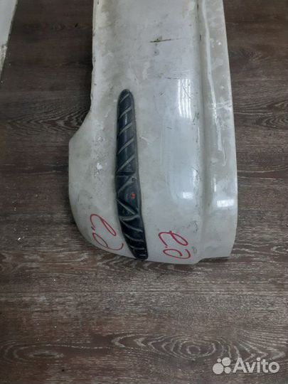 Бампер задний Toyota Carina Ed