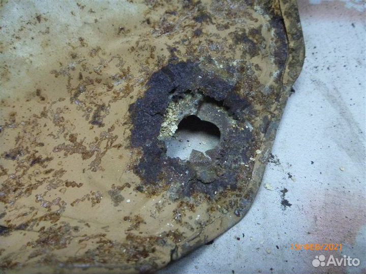 Экран тепловой Volvo Xc70 BZ95 B6324S 2008