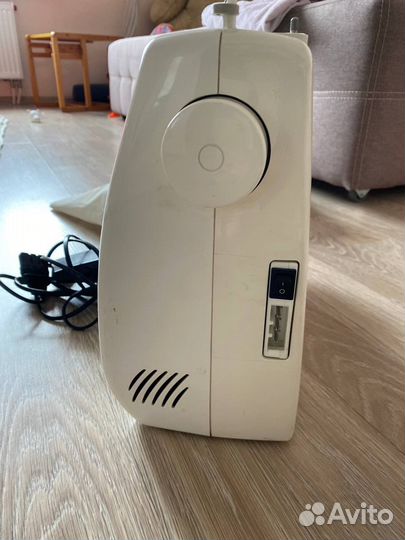 Швейная машина Brother