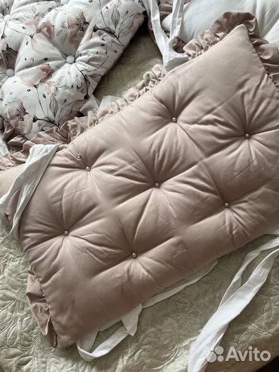 Бортики в кроватку