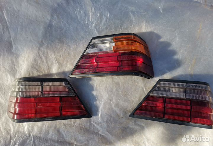 Задние фонари Mercedes W124