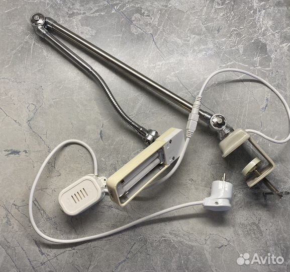 Светильник для швейной машины