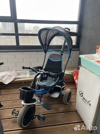 Детский трехколесный велосипед