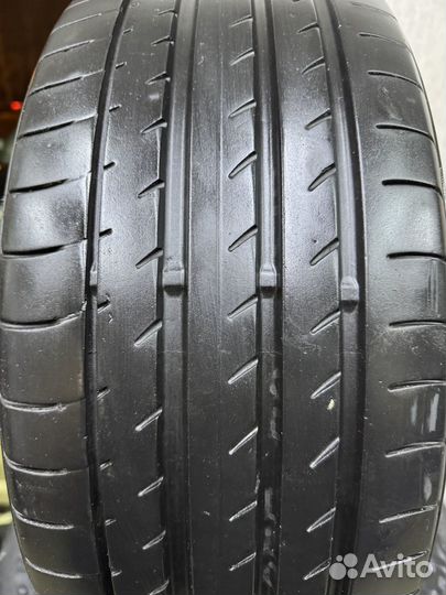 Yokohama Advan Sport V105 225/40 R19 93Y