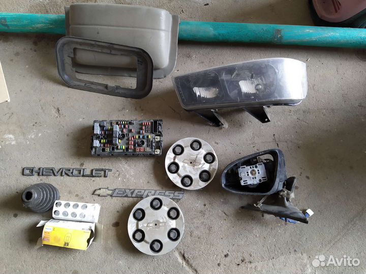 Фары и подфарники в сборе