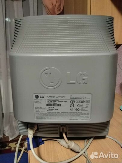 Монитор LG flatron ez T730PH