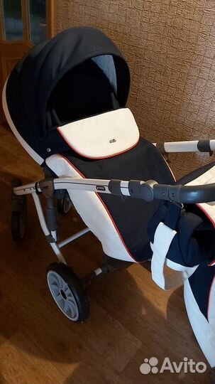 Продается коляска Апех