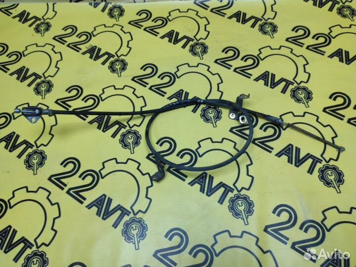 Трос стояночного тормоза задний правый Toyota Ist