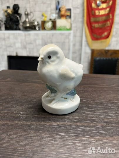 Статуэтки фарфор