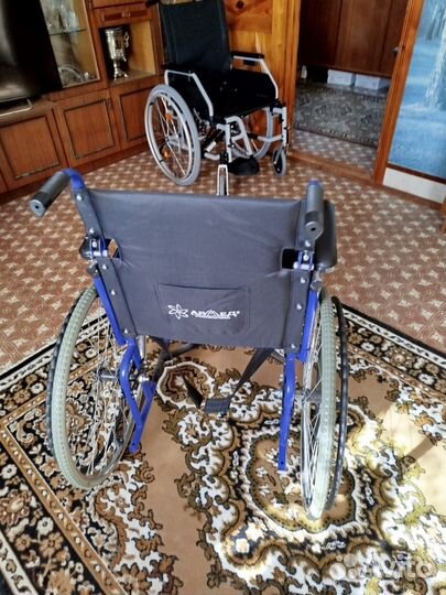 Инвалидная коляска