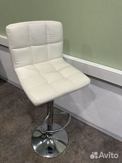 Барный стул