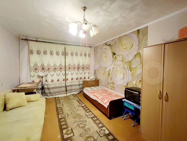 2-к. квартира, 61 м², 1/3 эт.
