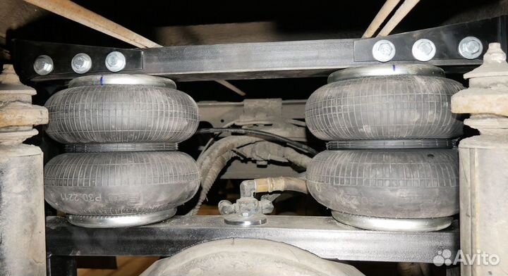 Пневмоподвеска Hyundai HD120 gold (08) задняя ось