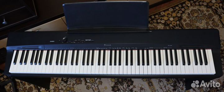 Цифровое пианино Casio PX-160 + стойка из дерева