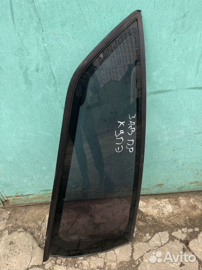 Стекло глухое Ситроен С 4 правое