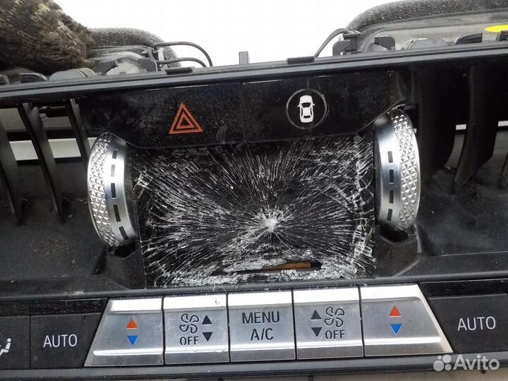 Блок управления климатической установкой BMW X5