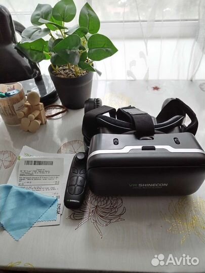 Vr очки с джойстиком для телефона