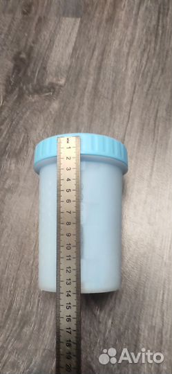 Щетки, перчатка и лапомоойка для собак