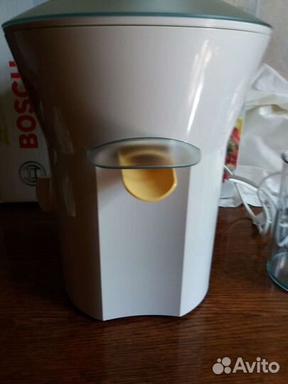 Центробежная соковыжималка boch ME-S1020