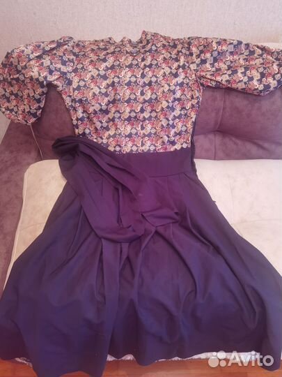 Платье женское 44