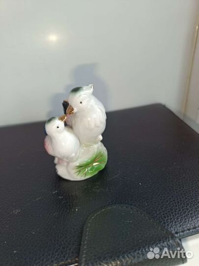 Статуэтка лебедь