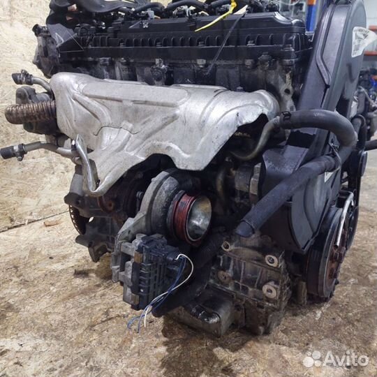 Двигатель Volvo V70 D5244T14
