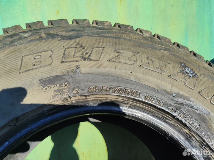 Bridgestone Blizzak DM-V1 265/70 R15