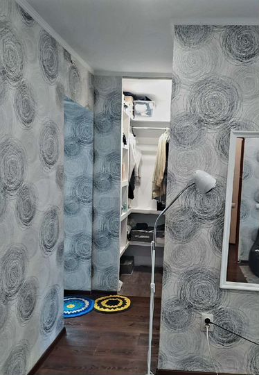 3-к. квартира, 58 м², 3/5 эт.