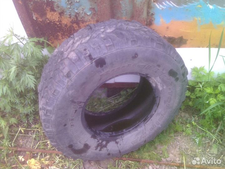 Bfgoodrich Mud-Terrain T/A 285/75 R17 121Q