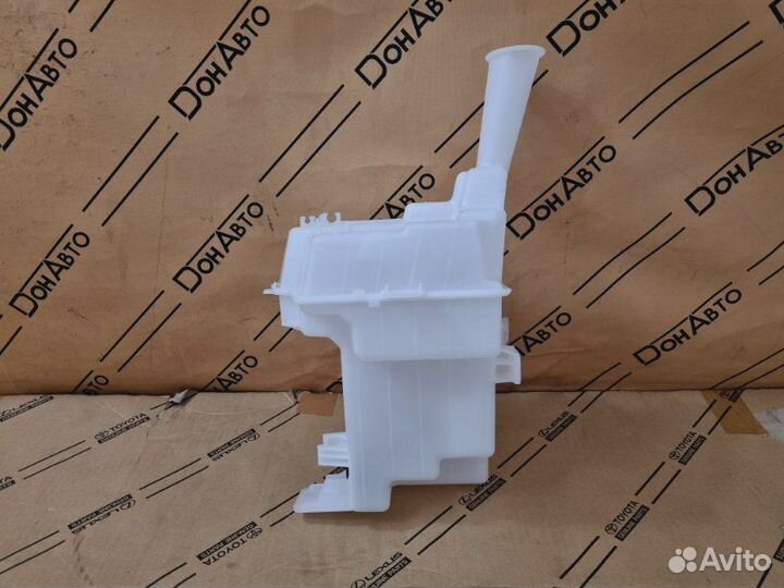 Бачок омывателя Kia Rio 4 X-line