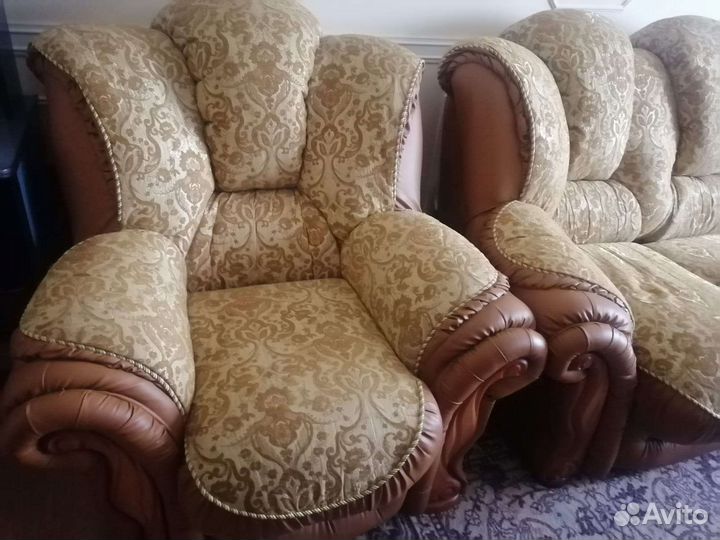 Диван и 2 кресла