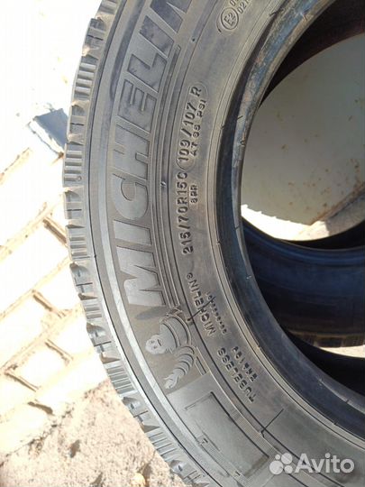 Michelin Agilis 215/70 R15 109S