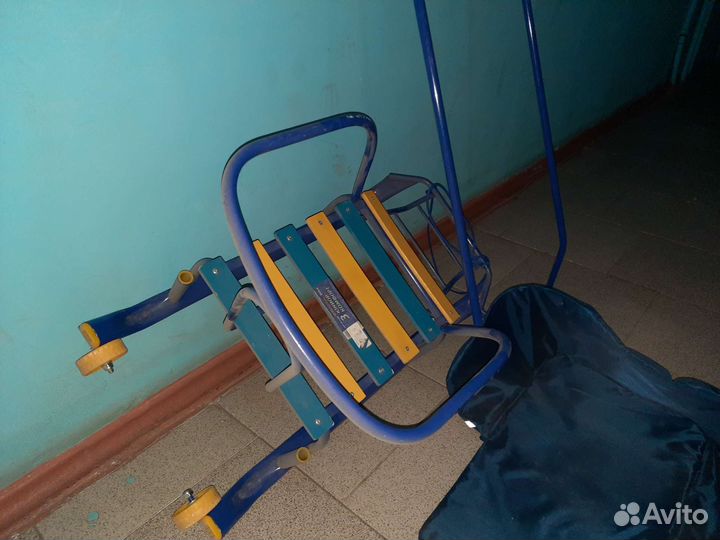 Детские санки с колесами