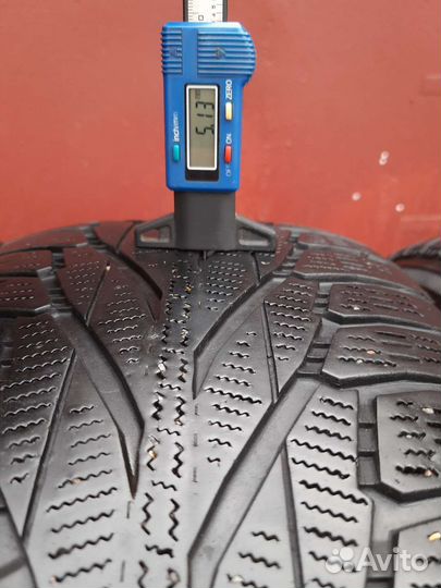 Nokian Tyres Hakkapeliitta R2 SUV 235/65 R17 108R