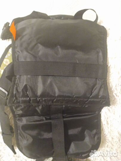 Бескаркасное детское автомобильное кресло