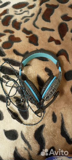 Игровые наушники с микрофоном