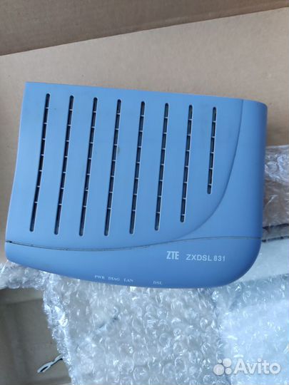 Модемы ZTE Zxdsl 831A, блок питания в комплекте