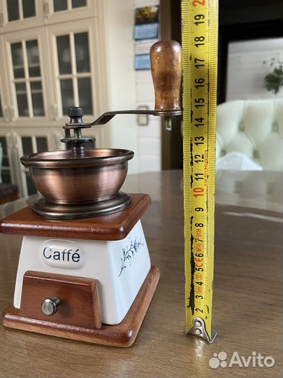 Кофемолка ручная Италия
