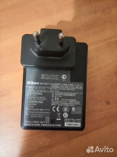 Зеркальный фотоаппарат Nikon D3100