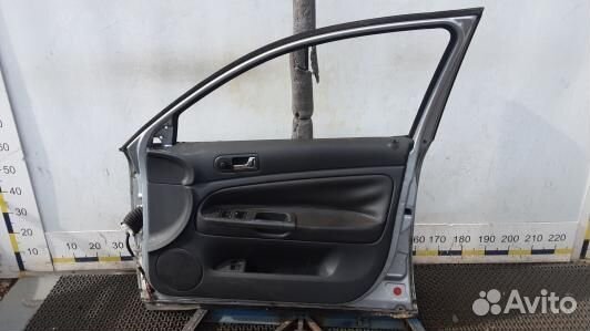 Дверь передняя правая volkswagen passat B5 (7DN32E