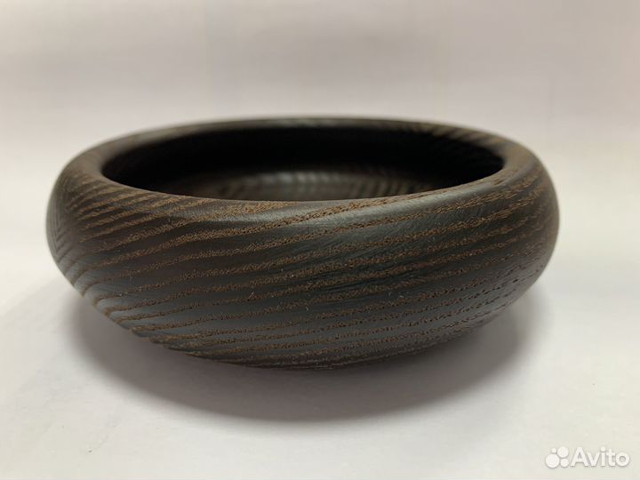 Миска из дерева