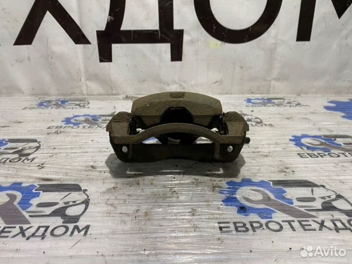 Суппорт передний левый Mazda 6 GG L3C1 2003