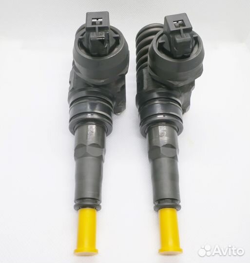 Насос форсунка Bosch 1.9 TDI 038130073AA