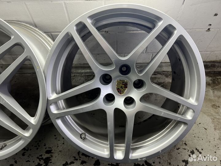 Одноширокий комплект дисков Porsche Macan r18 VAG