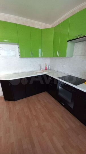 1-к. квартира, 42 м², 8/25 эт.