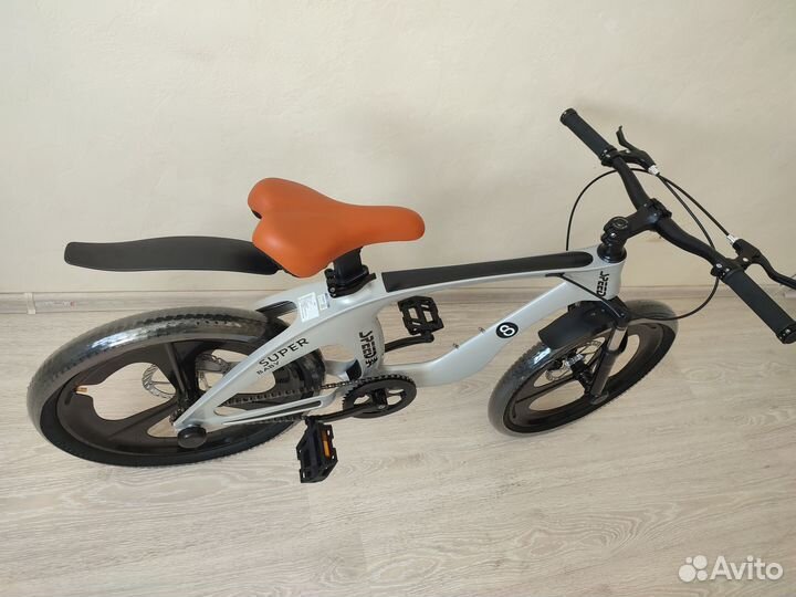 Стильный детский (подростковый) велосипед на 20